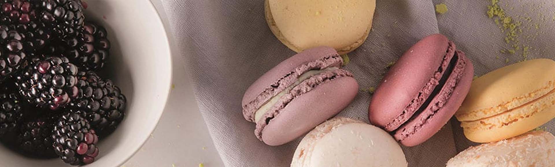 MACARON